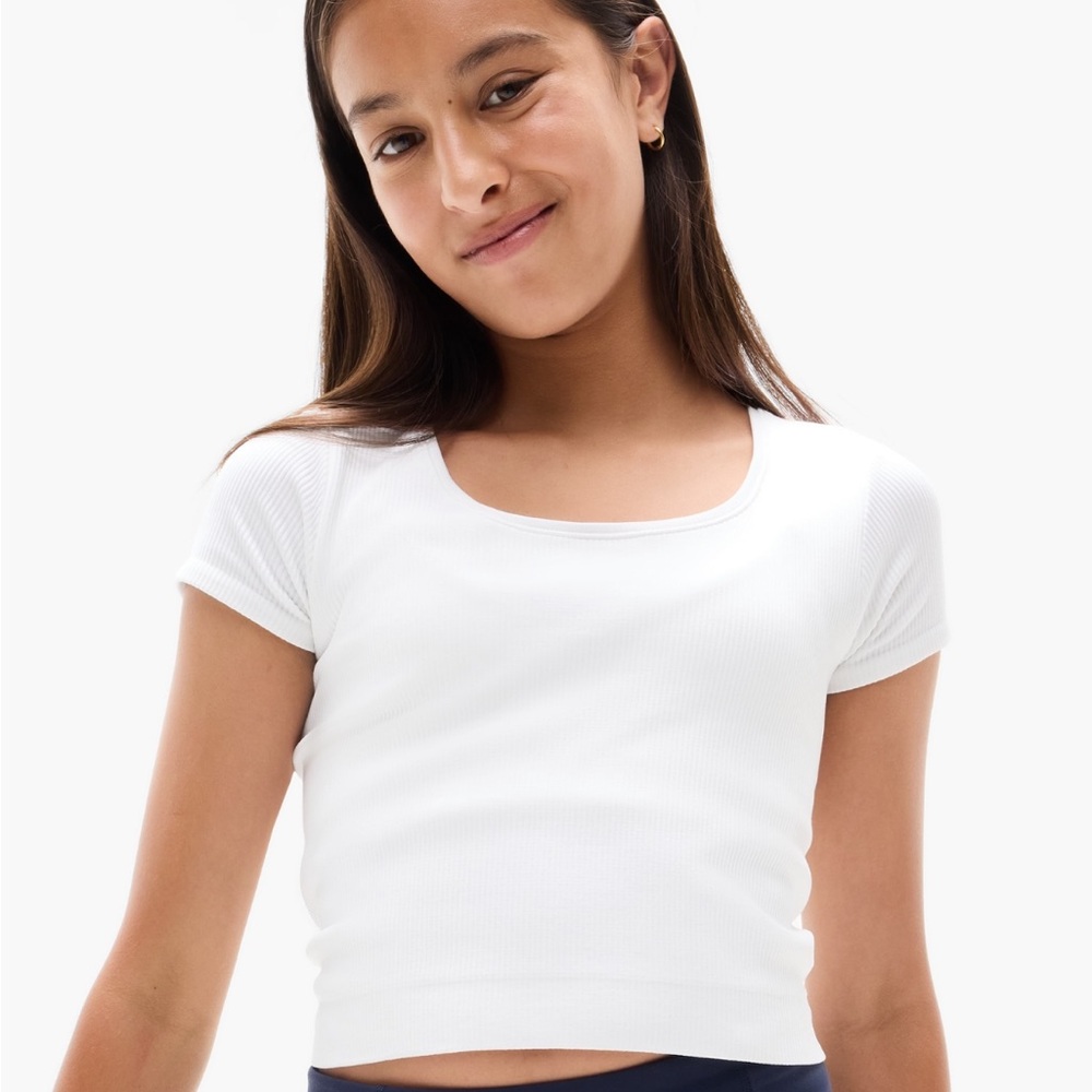 2 NEW Athleta Girl Black White Rise Above Ribbed Crop Tees LARGE 12 - Picture 8 of 11